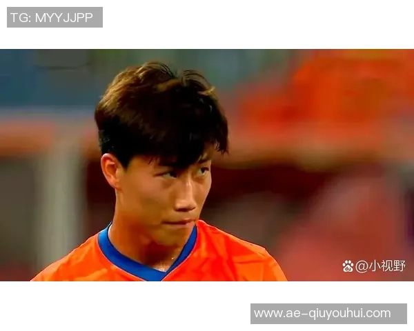 球迷怒斥谢文能表现糟糕呼吁其转型为网络红人