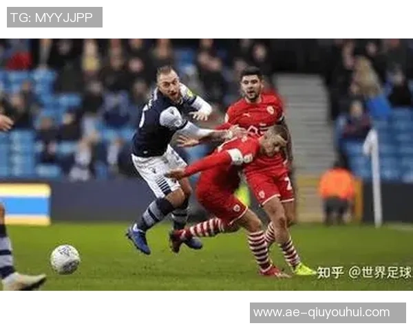 英冠沃特福德免签23岁中场博维与罗马解约后加盟